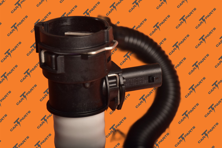 Hose (Pt), Pump1 To Tunnel, M3 | Tesla Part 1077592-77-F