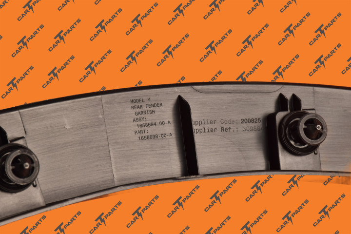Rear Fender Garnish, Rh Asy, My | Tesla Part 1494188-00-B 1658694-00-A 1683862-00-A