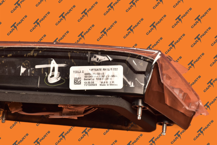 Tail Lamp Assembly Liftgate Sae Right Hand | Tesla Part 6005924-00-E