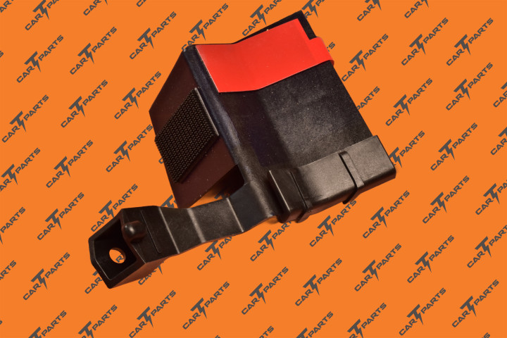 Left Hand Rocker Bracket | Tesla Part 1555376-00-C