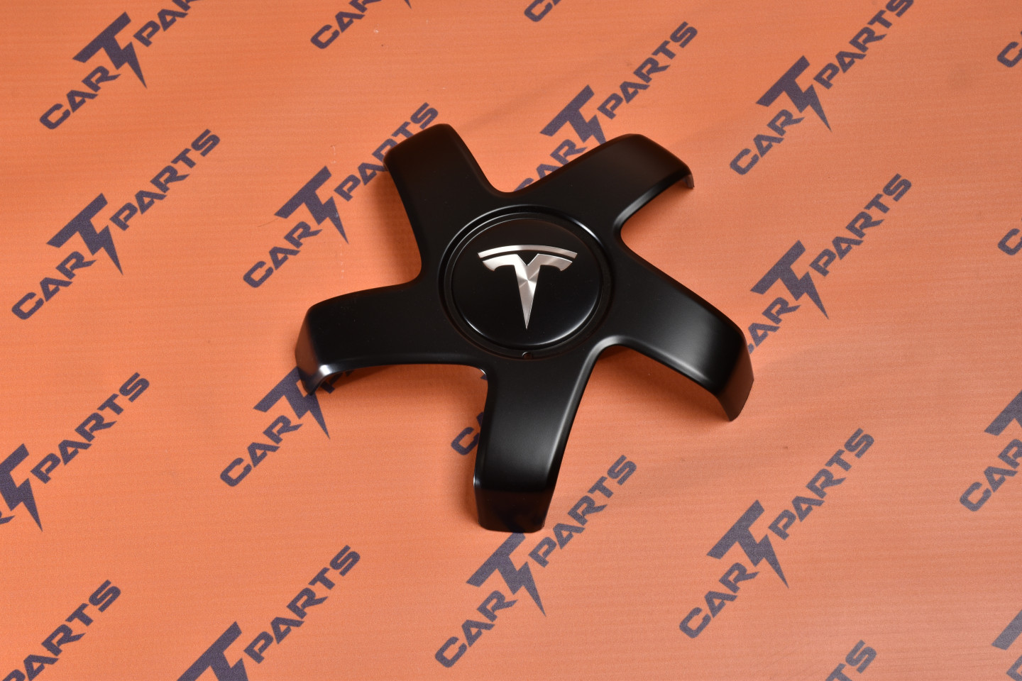 Sport Wheel Center Cap, Black | Tesla Part 1044234-01-A