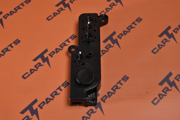 1St Row Seat Switch Package 8Way+Lumbar - Graphite - Right Hand | Запчасть Tesla 1098530-00-F