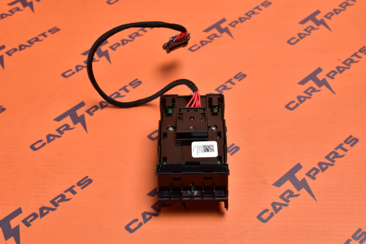 Door, Window Switch, Driver Matte | Запчасть Tesla 1081037-02-F
