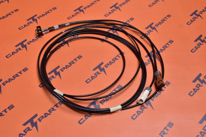 Cable Side Repeater - Left Hand Drive | Repuesto Tesla 1517083-00-B