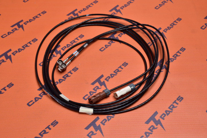 Cable Side Repeater - Left Hand Drive | Repuesto Tesla 1517083-00-B
