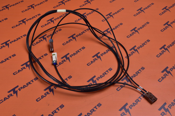 1517084-00-A Tesla Cable Side Repeater - Right Hand Drive - Recambio OEM original