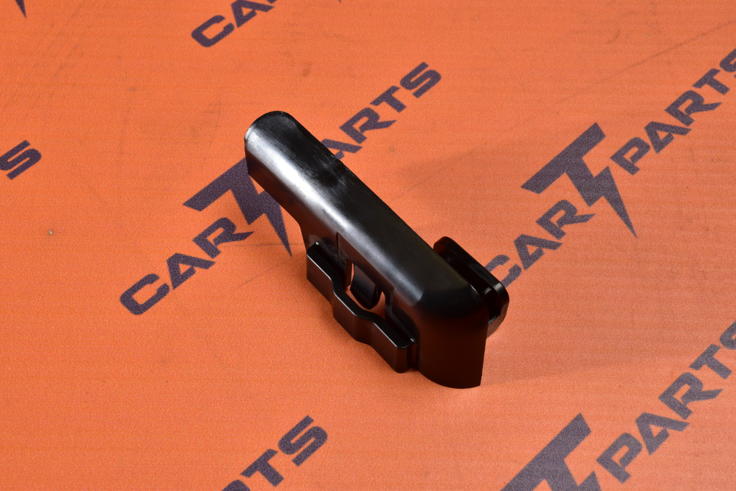 1462869-00-B Tesla Model 3 Bracket 4-ALL Regions-cp - Charge System Inlet