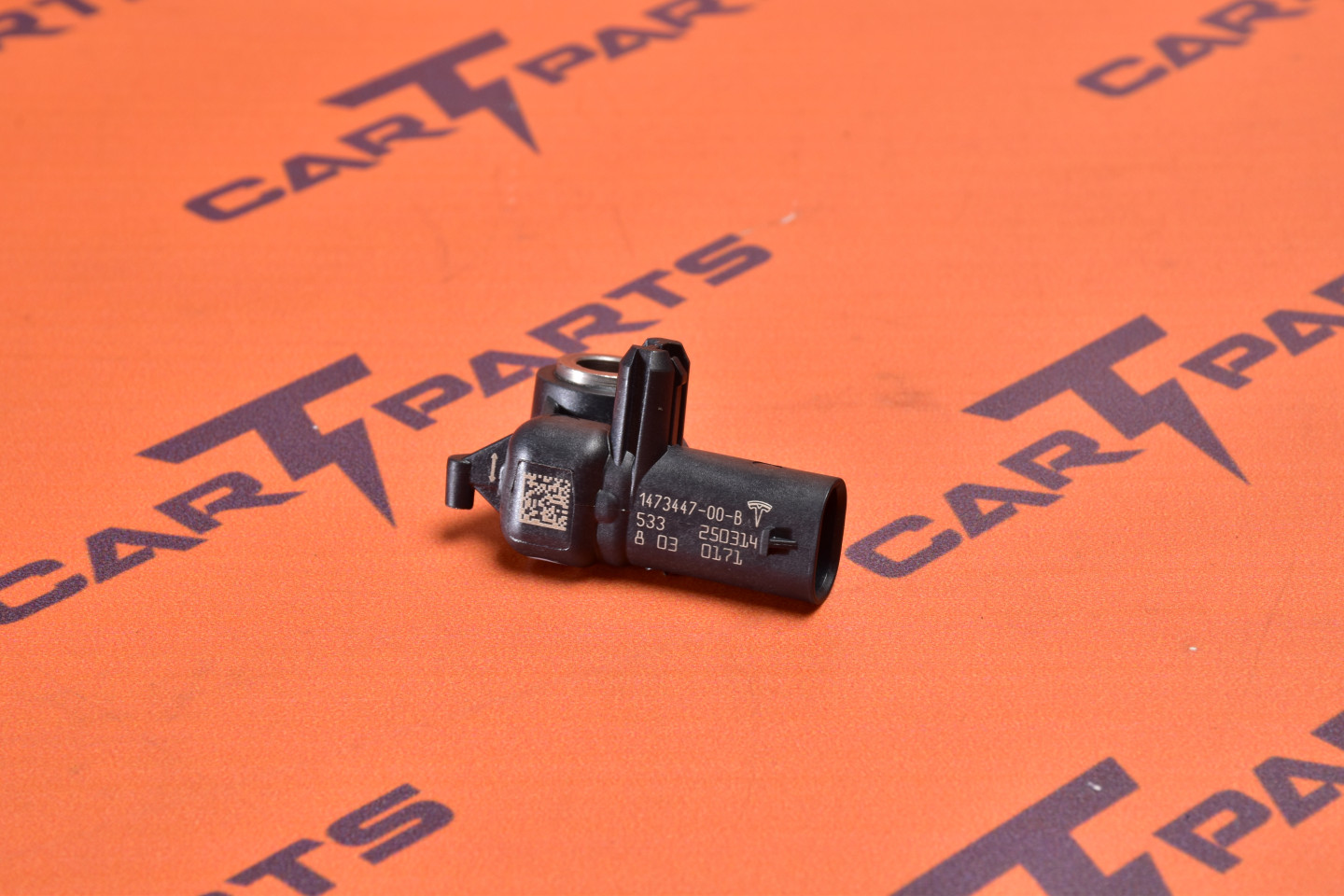 1473447-00-B Tesla Model Y B-pillar Single Axis 480G- Crash Accelerometer- Perp Bolt - Датчики