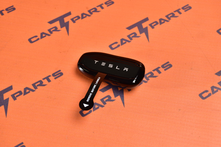 KEY FOB MODEL 3/Y WITH BOX