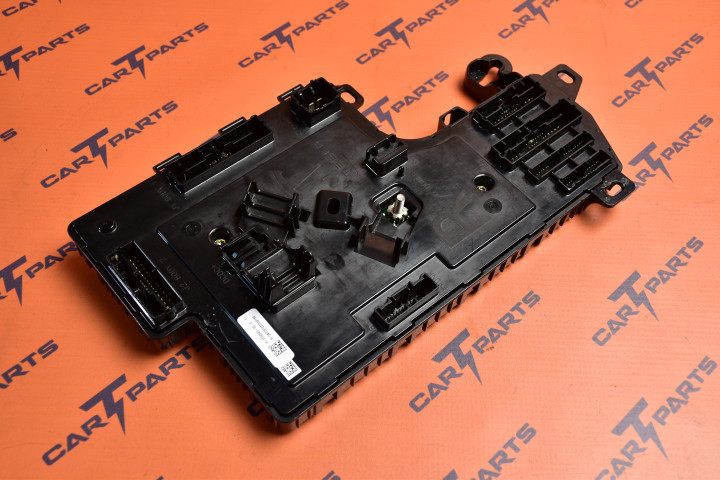 1100340-32-I Tesla Model 3 Asy, M3, Low Voltage Controller, Right - Электронные блоки управления (ECU), Блок управления кузовом
