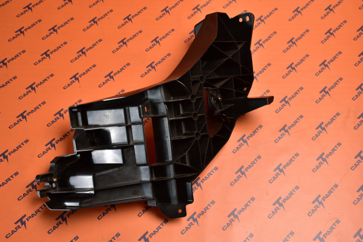 1617912-00-C Tesla Model X Lamp Bracket - Parachoques y revestimientos, Fascia de parachoques delantero