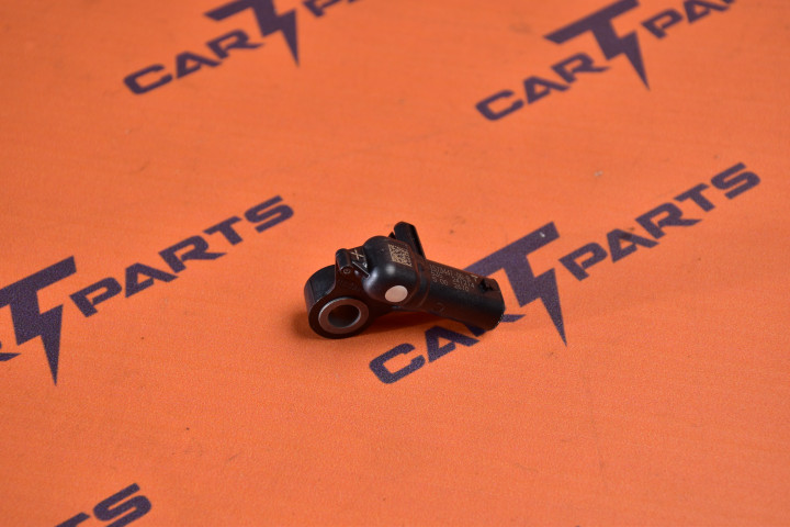 1573447-00-B Tesla Model 3 Center Bumper Impact Sensor- 480G- Dual Axis- Through Bolt - Датчики