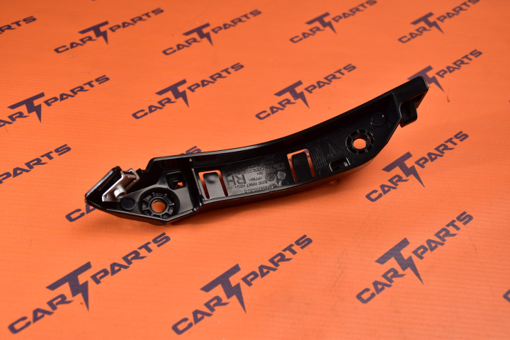BRACKET - FASCIA SIDE TO FENDER - RIGHT HAND