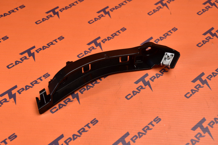 BRACKET - FASCIA SIDE TO FENDER - RIGHT HAND